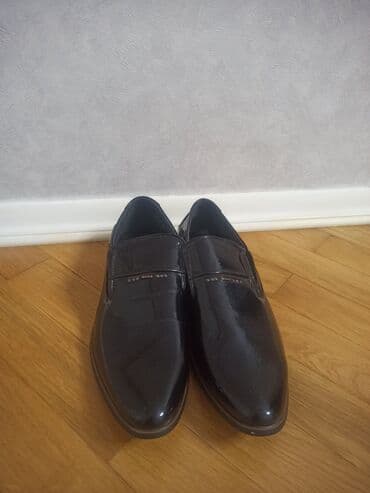мужская обувь в баку: Kişi klassik tuflisi Heç geyinilməyib - Rəng: qara, parlaq laklı üst - — 3
