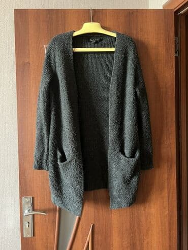 Qara rəngli toxunma kardiqan - Model: açıq önlü, düyməsiz kardiqan -