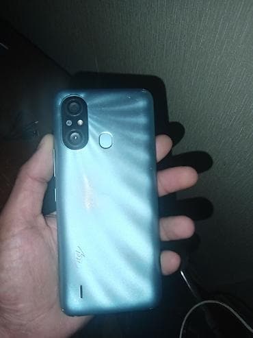 Itel A49 – Android smartfon - Ekran: tam ekran damla-notch dizaynlı — 1