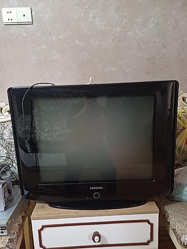 televizor iptv: Televizor Samsung 28" — 1