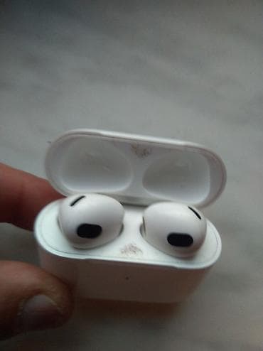 İşlənmiş Simsiz (Bluetooth) Qulaqcıqlar, Apple, rəng - Ağ