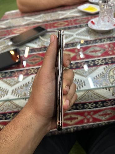 2 ci el komputer: IPhone Xs, 256 GB, Gümüşü, Face ID — 6