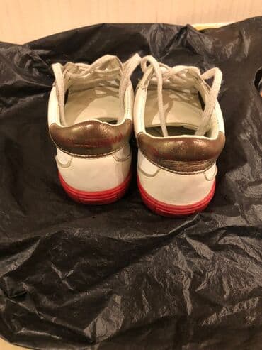 uşaq krossovkaları: 29 razmer,ucuz satilir — 6