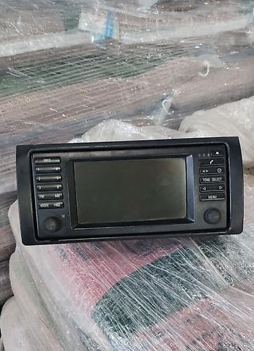 BMW orijinal multimedia/naviqasya başlığı (OEM ekranlı maqnitola)