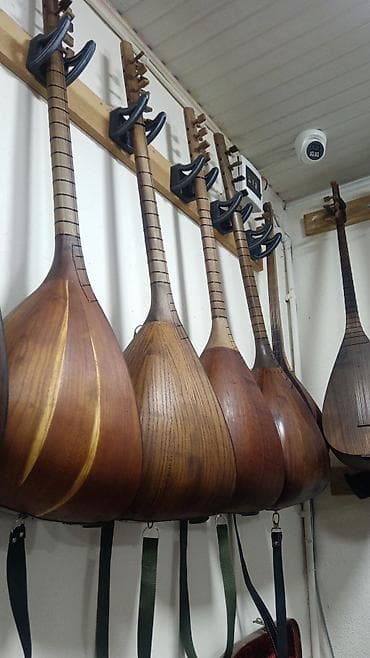 Saz: Sazların satışı alışı təmiri aksessuarların satışı Saz dərsləri — 1