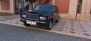 mitsubişi l 200: VAZ 2107, qara rəng, sedan kuzov. Xarici görünüş: - Klassik xrom — 1