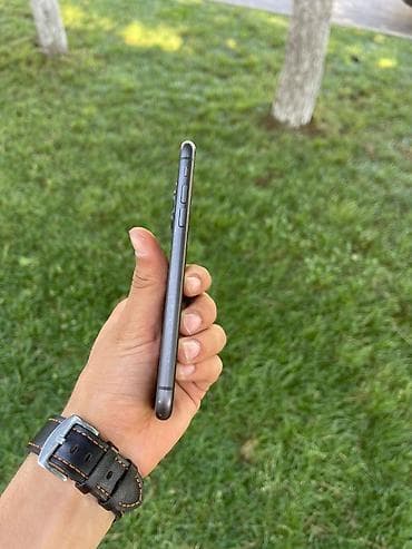 philips xenium 9@9h: IPhone 11, 128 GB, Qara, Face ID — 4