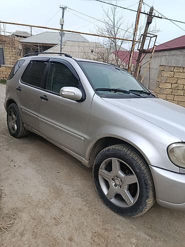 kia satış mərkəzi: Mercedes-Benz ML 320: 3.2 l | 2002 il Ofrouder/SUV — 2