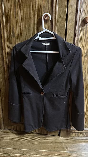 Qadın üçün tünd qəhvəyi bleizer - Klassik qılınc yaxalı (lapel)