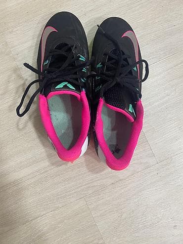 nike krasovkalari: Butslar İşlənmiş — 2