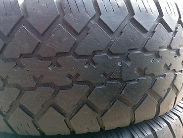 ij planeta 5: Şin Toyo 275 / 70 / R 16 — 2