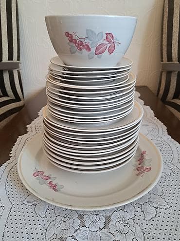 Məhsul: Dekorativ qrafin və badə dəsti 30 azn,bu destin boz rengide — 3