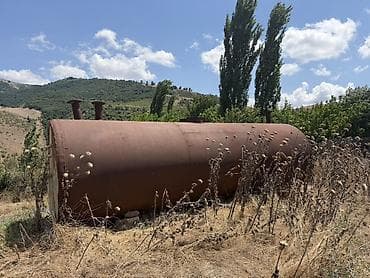 divar ucun işıq: Böyük həcmli metal yanacaq/su saxlancları üçün silindrik çən 9.9 ton - — 3