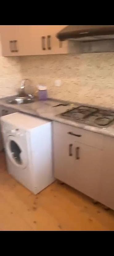 kiraye ev verirem sumqayitda: 🏡 Kirayə həyət evi – 3 otaqlı, əşyalı 💰 Qiymət: *350 azn* Ev Xəzinə — 1