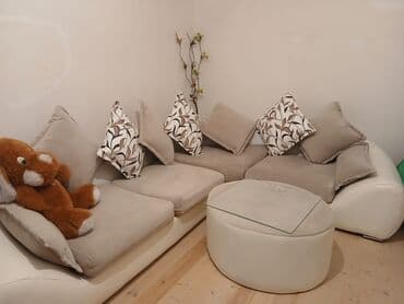 divan 2ci əl: Künc divan, İşlənmiş, Açılmayan, Bazasız, Dəri, Çatdırılma yoxdur — 1