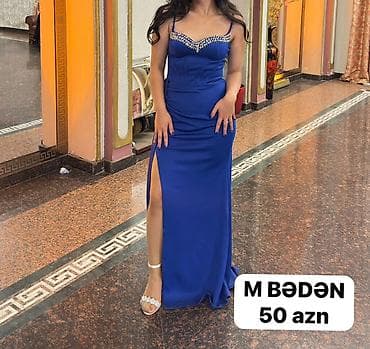 kombinezon satisi: Qadın geyimləri – ölçü M - Ağ zolaqlı iki hissəli dəst: düyməli — 8