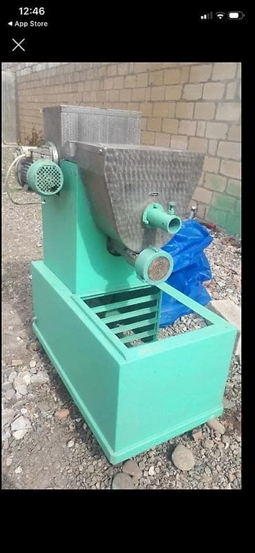 2.3 kompressor: Ərişdə makaron doğruyn - Güclü elektrik mühərriki ilə işləyən, metal — 2