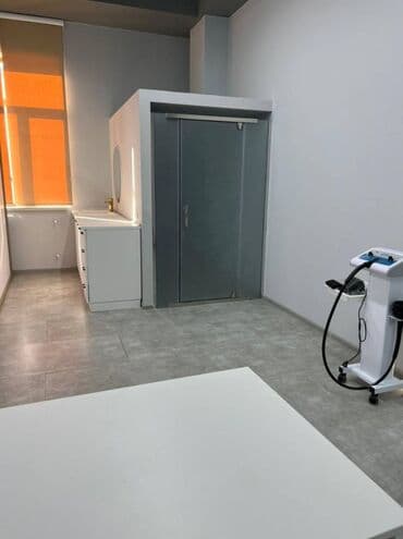 lokbatanda yeni tikilen binalar: Nərimanov metrosuna yaxin yerləşənklinikanin icində otaqlar icarəyə — 9