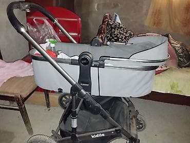 qis geyimleri: Çıxarıla bilən beşikli araba, Kidilo, Yaş: 1-6 ay — 2