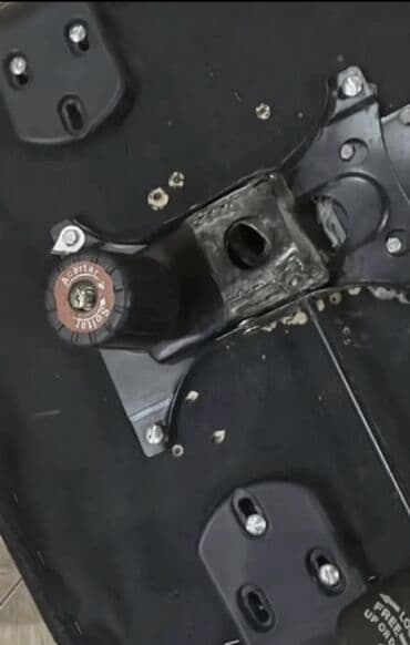 Ofis dəst mebeli: İşlənmiş, Təkərli — 1