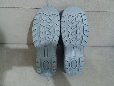 online ayaqqabi: Yeni iş ayakkabısı. istifade olunmayıb. 43 razmer — 2