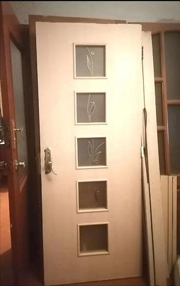 qapı zvanoku: QƏTİ ZƏNG VURMA!!!! VATSAPA YAZİN. ƏLA VƏZİYYƏTDƏ. XİRDALANDA. 1 — 1