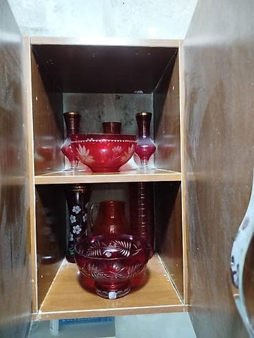 saxsı qablar satışı: Kolleksiya üçün dekorativ şüşə və keramika məmulatları dəsti - — 1