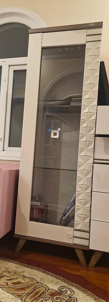 sfoner: İşlənmiş, Açılan, 1 qapı Düz dolab, Qorka — 2