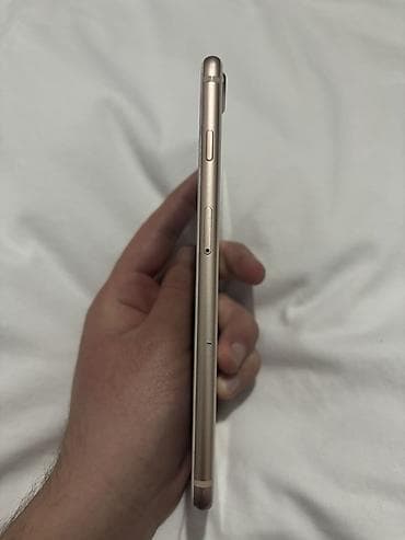 ıphone 8 ekran: IPhone 8 Plus, Qızılı, Barmaq izi — 3