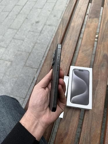 iphon 6 plus: IPhone 15 Pro, 256 GB, Qara, Face ID — 7