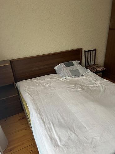 ucuz ev: Bakı şəhəri 9mkr 18 metrəbe 13 mərtəbəsi binada qaz yoxdu super təmir — 2
