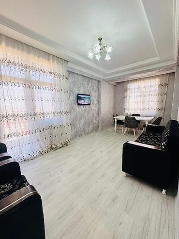 Mətbəx mebeli və texnika dəsti - Künc yerləşimli krem rəngli üst və — 10