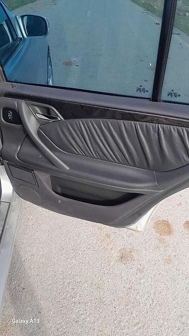 fiat doblo oluxanasi: Mercedes-Benz sedan (W210 seriyası) – 2.7Cdi Altinda 4 eded 18lik — 4