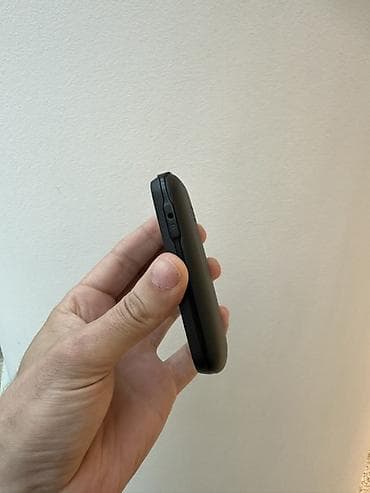 nokia e 52: Nokia < 2 GB Memory Capacity, rəng - Qara, Düyməli — 2