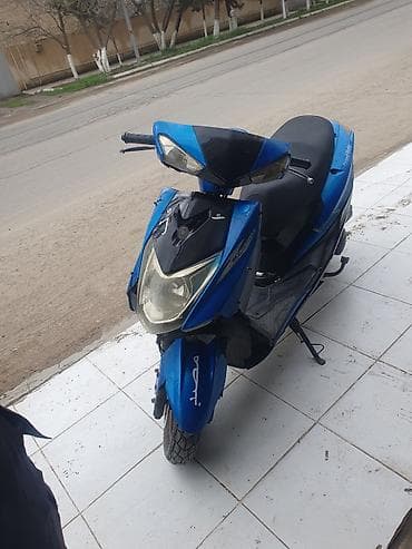 yamaha jog: 125 sm3, 2023 il, 7049 km — 1
