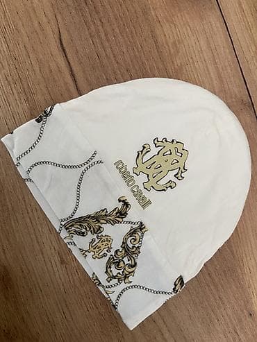 Боди: Roberto Cavalli uşaq dəsti Next firmasına aid və əlavə papaqlar — 2