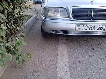 islenmis avtomobiller: - Disklər: Mercedes-Benz orijinal yüngül lehimli disklər (5 cüt şüalı — 9