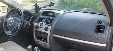 reno kangoo: Renault Megane II Grandtour (universal/kombi), gümüşü rəng. - Kuzov — 6