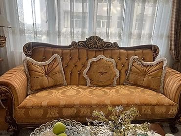 kuc divan: 880₼ divan desti Turkiyə istehsalıdır baha alınıb 1il işlənməyib təmiz — 3