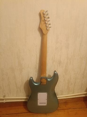 Elektrik gitara – Strat tipli korpus - Korpus: klassik Stratocaster — 2