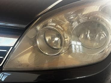 serbiyada taksi işi: Opel astra h faralari ici ag sol farada hecne yoxdur leke bele sag — 5
