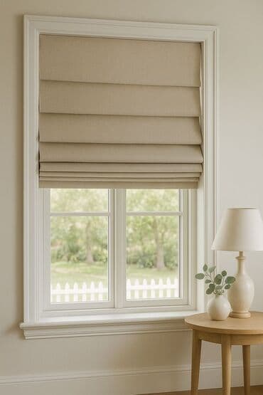 Roma tipli pərdə - Dizayn: Yuxarı qalxan üfüqi büzməli (qat-qat) roma