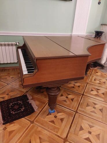 piyano ikinci el: Royal orta vəziyyədə — 2