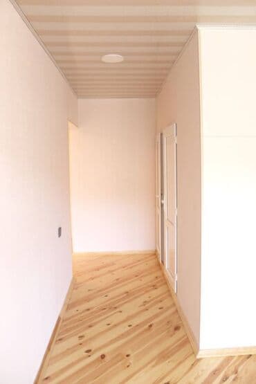 9 ci mikrorayon satilan evler: Bakı, 3 otaqlı, Köhnə tikili, 69 kv. m — 11