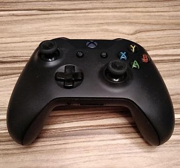Xbox pultu yaxşı vəzyətdədi hər şeyi işləyir xbox one modelində gedir lalafo.az -da Xbox pultu yaxşı vəzyətdədi hər şeyi işləyir xbox one modelində gedir
