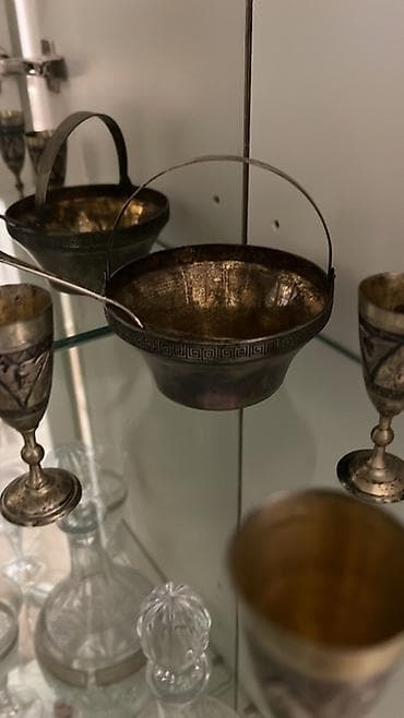 kasli fiqur: Antik gümüş məişət dəsti - Material: gümüş rəngli metal (əl işi — 2