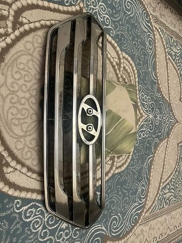 radiator işlənmiş: Hyundai Santafe üçün radiator barmaqlığı (ön panjur) Üstdən çıxma — 3