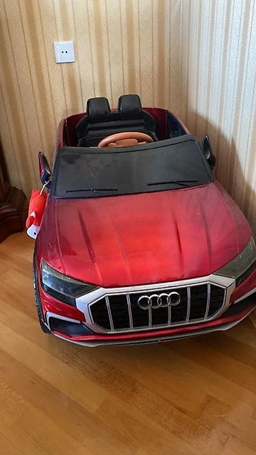 usag bezi: Uşaq üçün elektrikli miniatür avtomobil – Audi dizaynlı, qırmızı rəng — 2