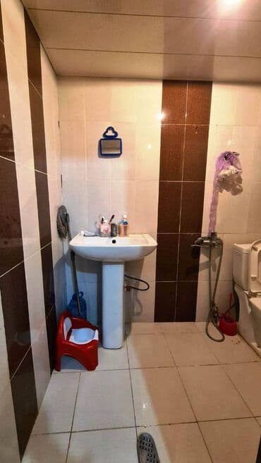 mingecevirde 3 otaqli evler: 3 otaqlı, Yeni tikili, 82 kv. m — 10