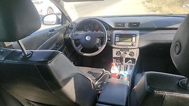 passat monitor: Volkswagen Passat: 2 l | Sedan — 5